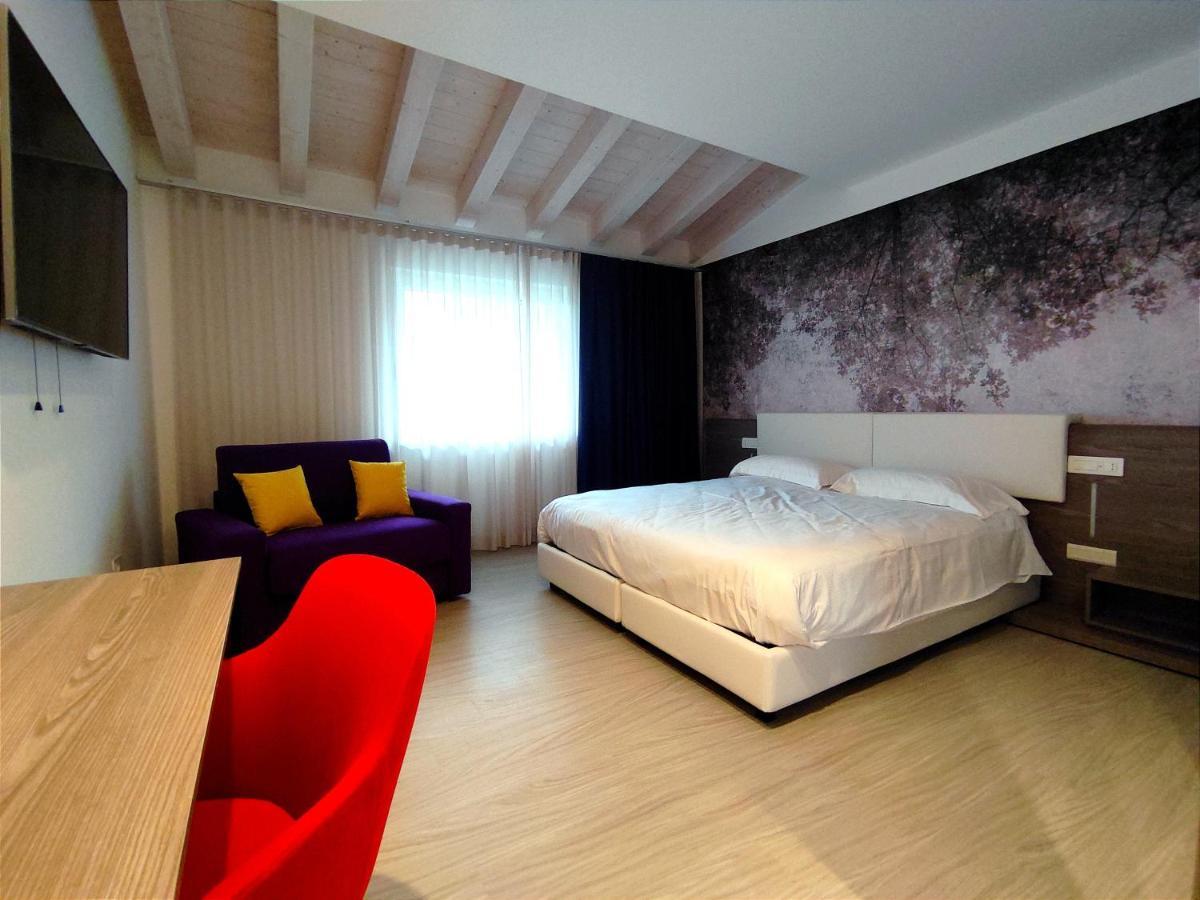 Hotel Luna Vigonovo エクステリア 写真